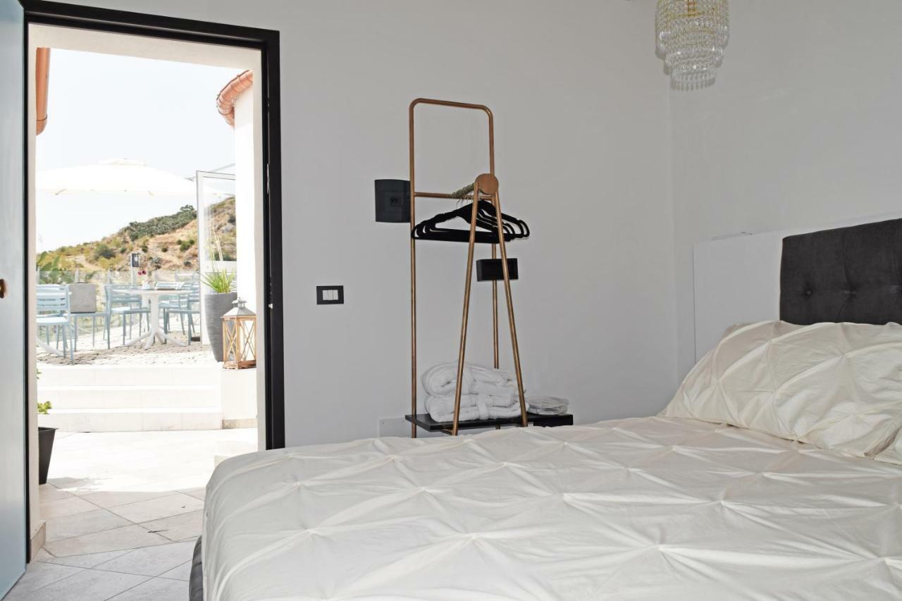 Antico Borgo Dei Templi Bed & Breakfast Agrigento Exterior photo